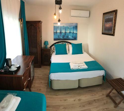 Hotel Foca Antik Otel