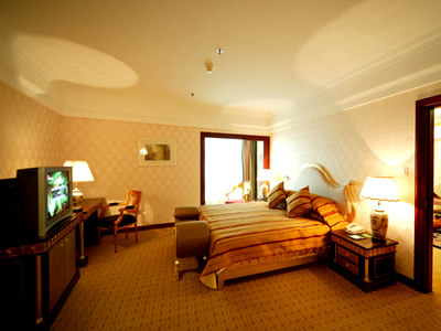 Hotel Pine City