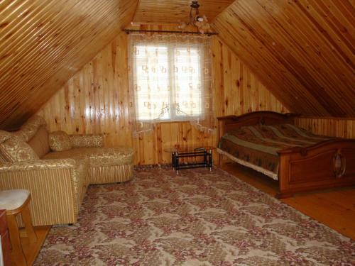 Hostal Vyshenka Guest House
