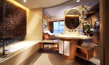 Hotel New World