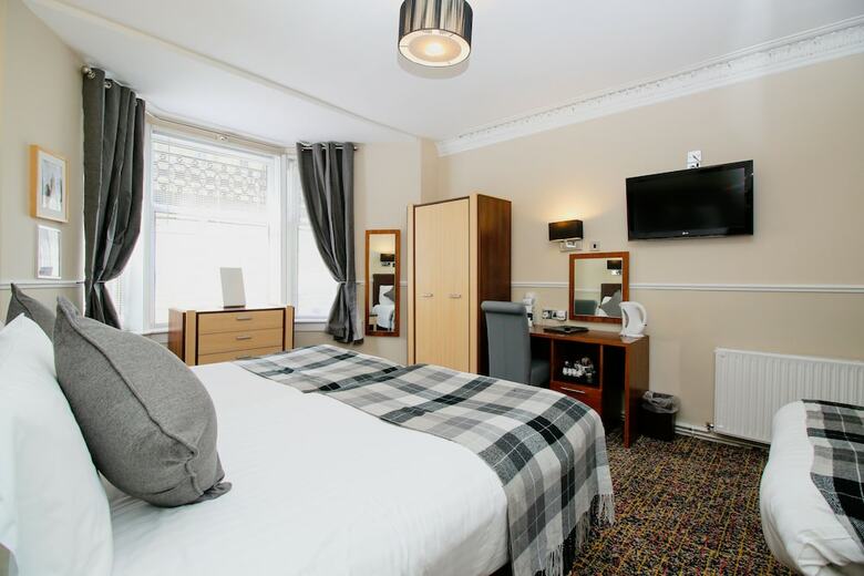 Kelvingrove Hotel