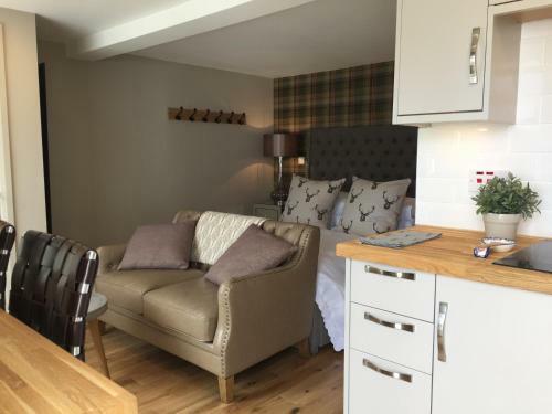 Nether Glenny Cottages