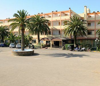 Hotel Oasis