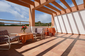 Hotel Oasis