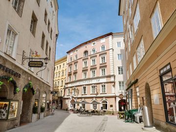 Hotel Altstadt Radisson