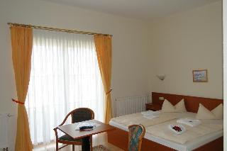 Friesenhof Reit- Und Freizeithotel