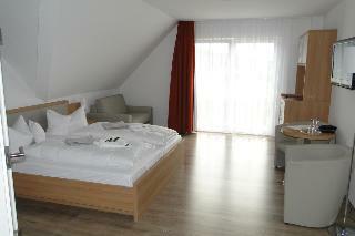 Friesenhof Reit- Und Freizeithotel