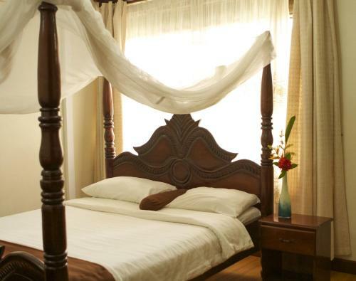 Olive Gardens Hotel