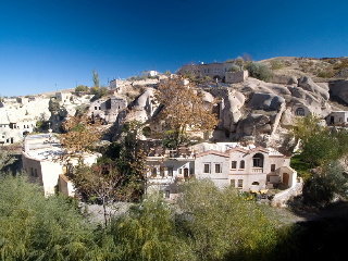 Gamirasu Cave