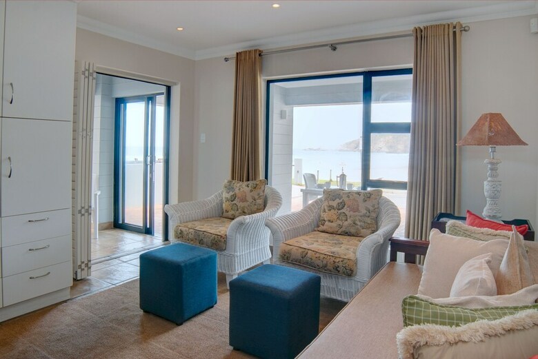 Apartamentos Makarios On Sea