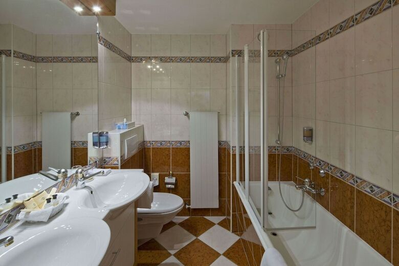 Hotel Allalin