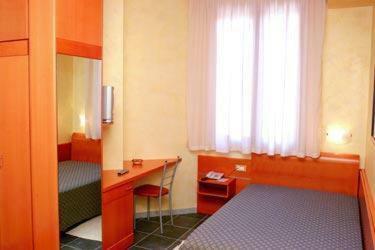 Hotel Blue Roses