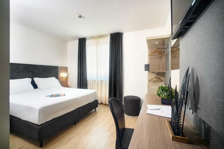 Hotel Omnia