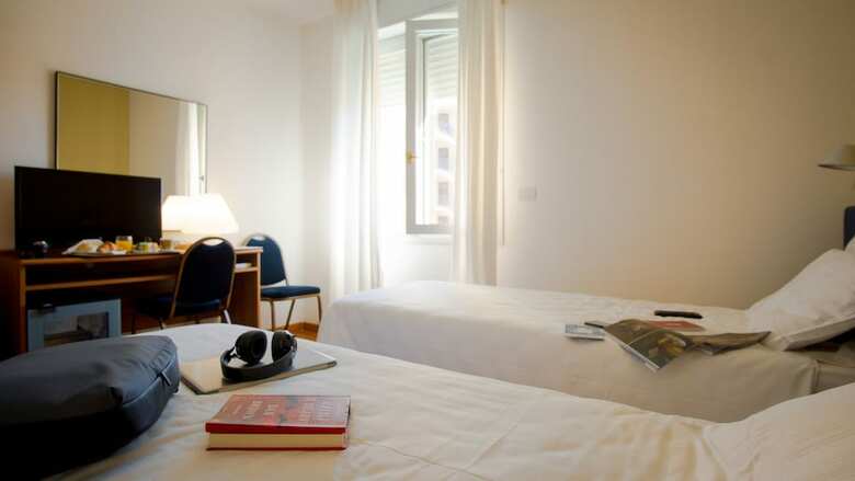 Hotel Mistral 2