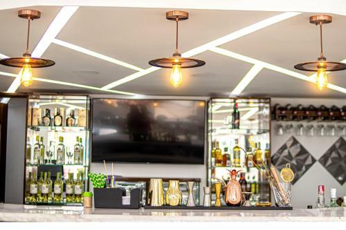 Hotel Caquet� Real Hsc