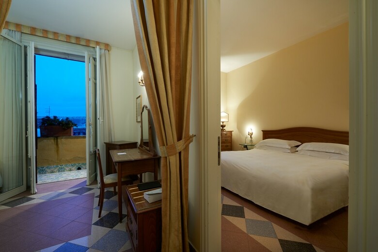 Hotel Eurostars Centrale Palace