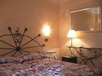 Hotel Apollo