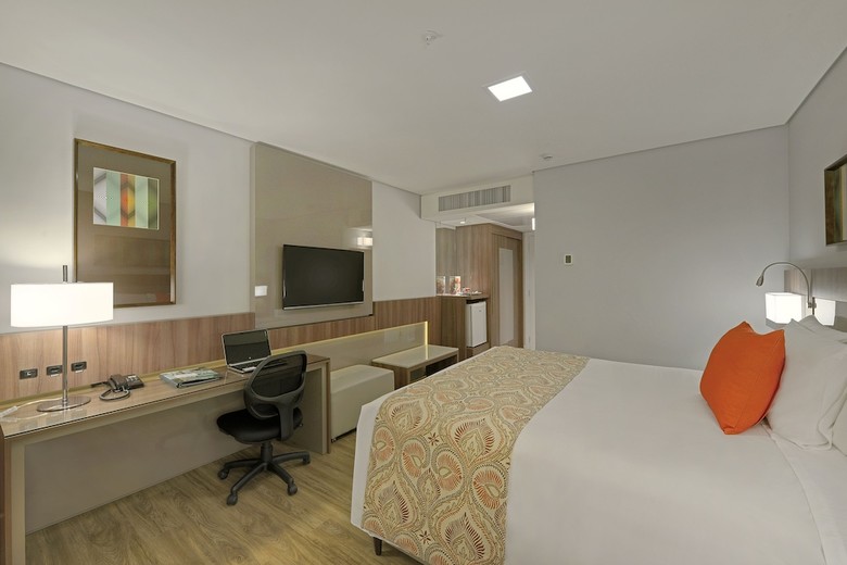 Hotel Deville Prime Campo Grande