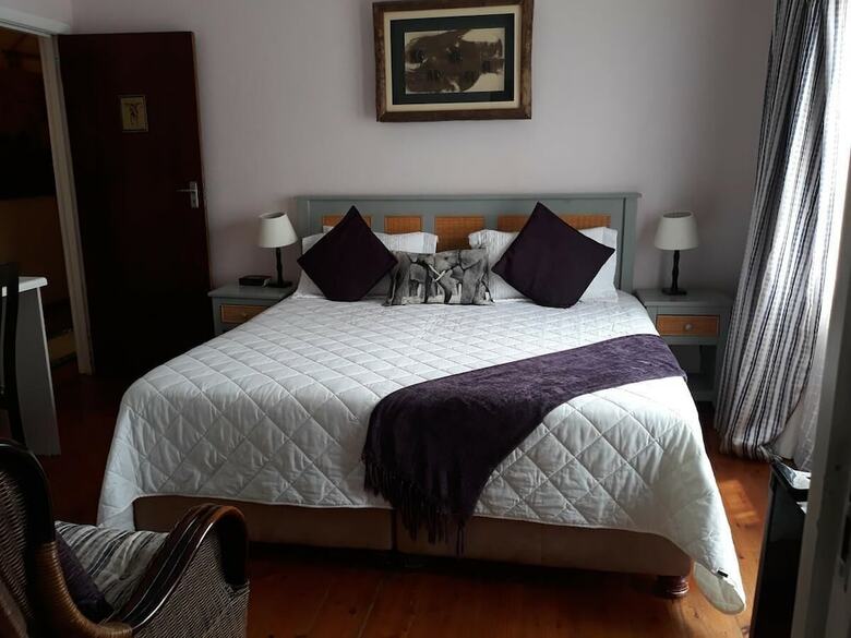 Hostal Komati Guesthouse