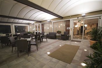 Hotel Harmony