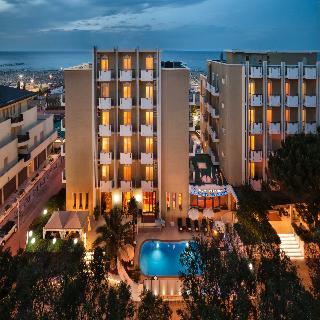 Suite Hotel Litoraneo