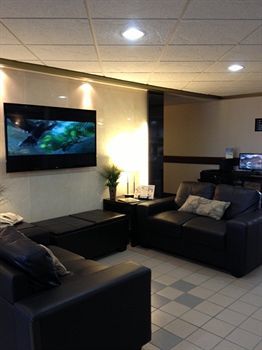 Hotel Super 8 Airdrie Ab