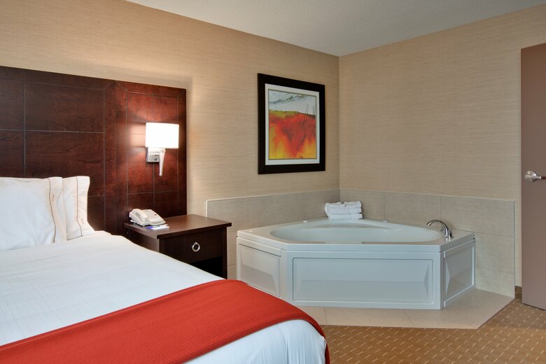 Hotel Holiday Inn Express & Suites Chatham South