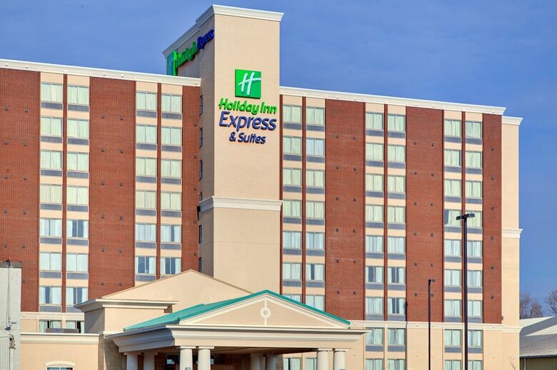 Hotel Holiday Inn Express & Suites Chatham South