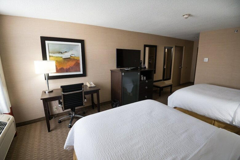 Hotel Holiday Inn Express & Suites Chatham South