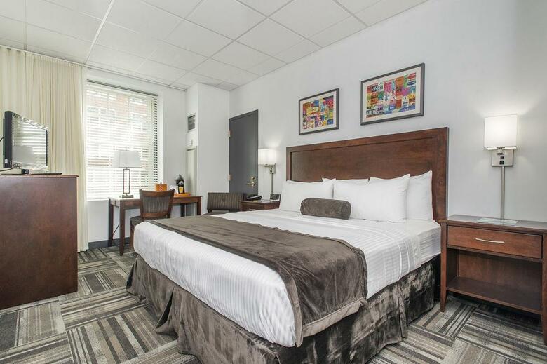 Hotel 140