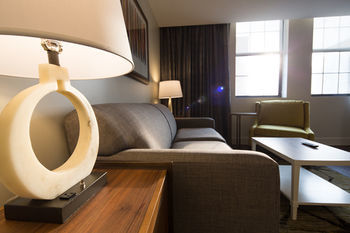 Mount Vernon Hotel