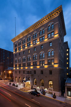 Mount Vernon Hotel