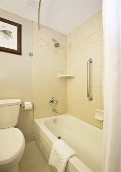 Hotel Doubletree By Hilton - Kamloops
