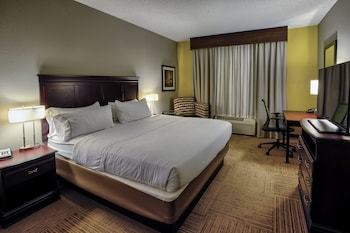 Holiday Inn Express Hotel & Suites Pell City
