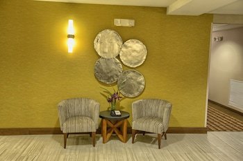 Holiday Inn Express Hotel & Suites Pell City