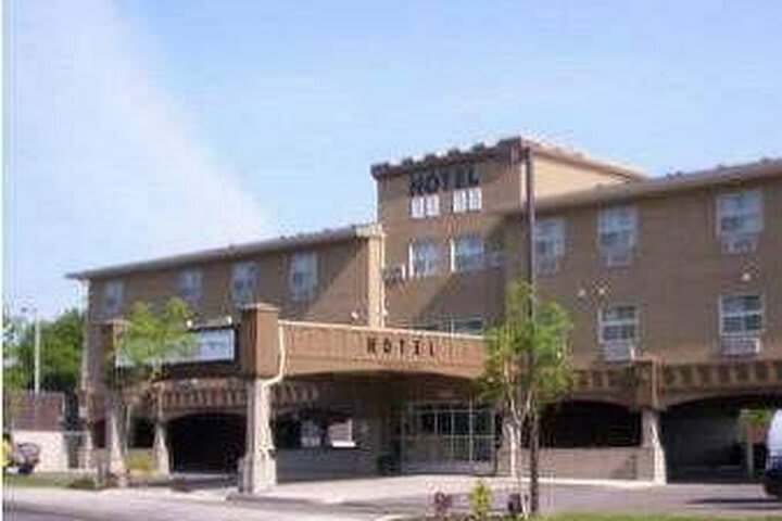 Hotel Super 8 Saskatoon West