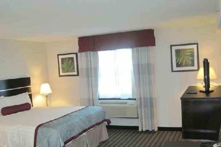 Hotel Super 8 Saskatoon West