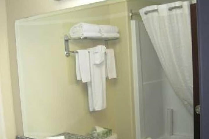 Hotel Super 8 Saskatoon West