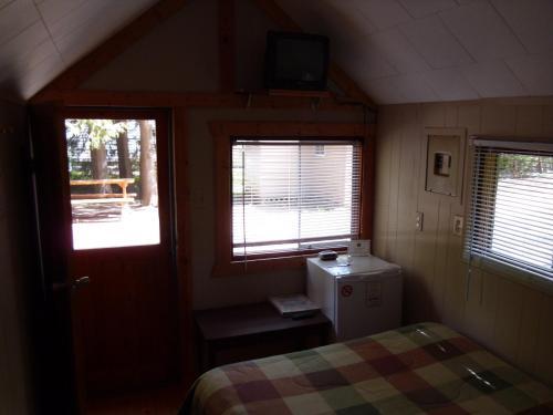 Peacock Villa Motel