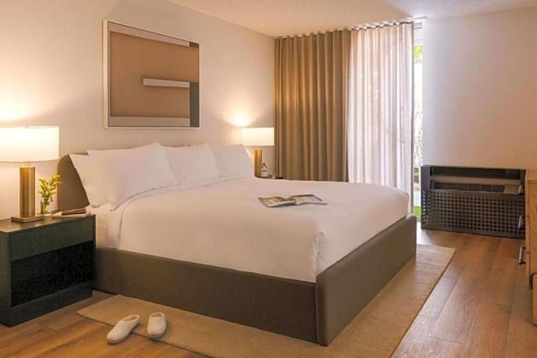 Hotel Mondrian