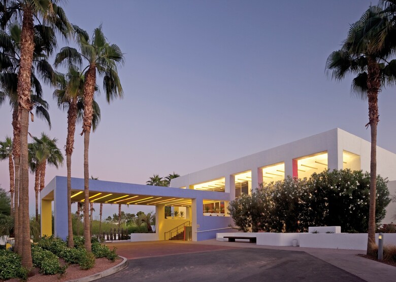 Hotel Mondrian