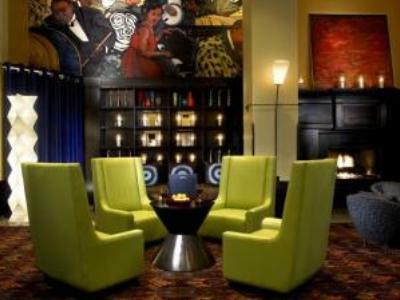 Hotel Deca