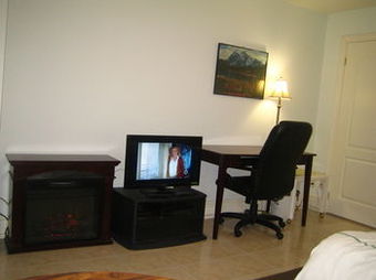 Suite Dreams Toronto Bed & Breakfast