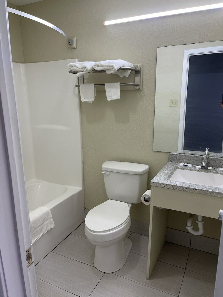 Motel Americas Best Value Inn Alexandria