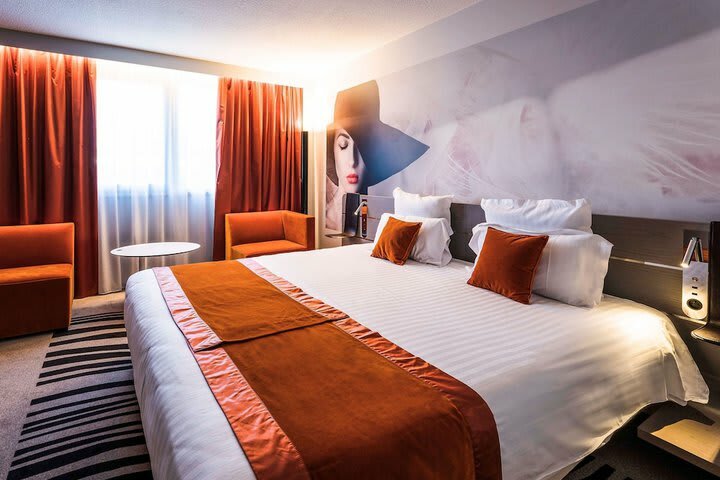 Novotel Orl�ans Charbonni�re Hotel