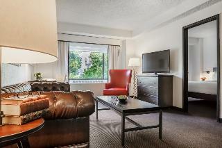 Hotel Capitol Hill Suites