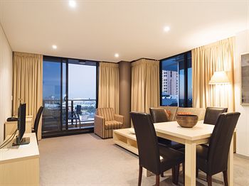 Hotel Oaks Horizons