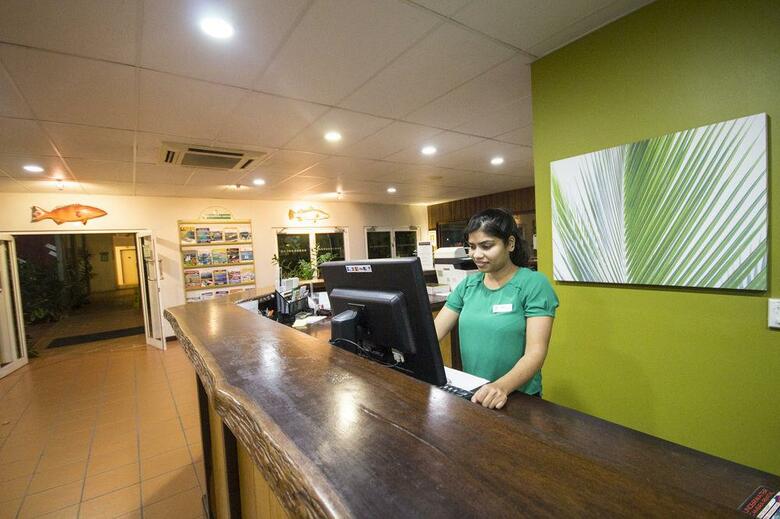 Hotel Coral Tree Inn