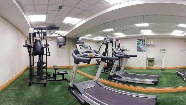 Holiday Inn Express Hotel & Suites Charlotte