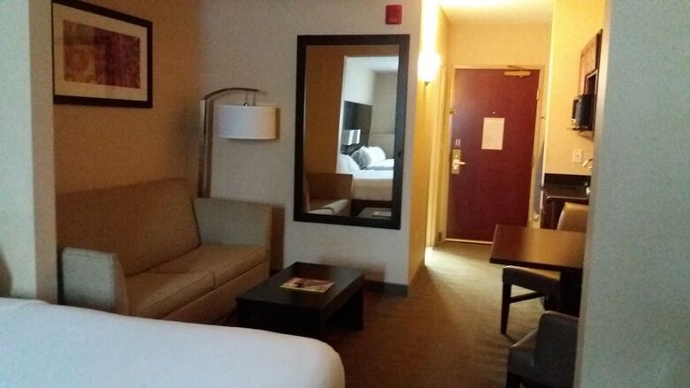 Holiday Inn Express Hotel & Suites Waterford